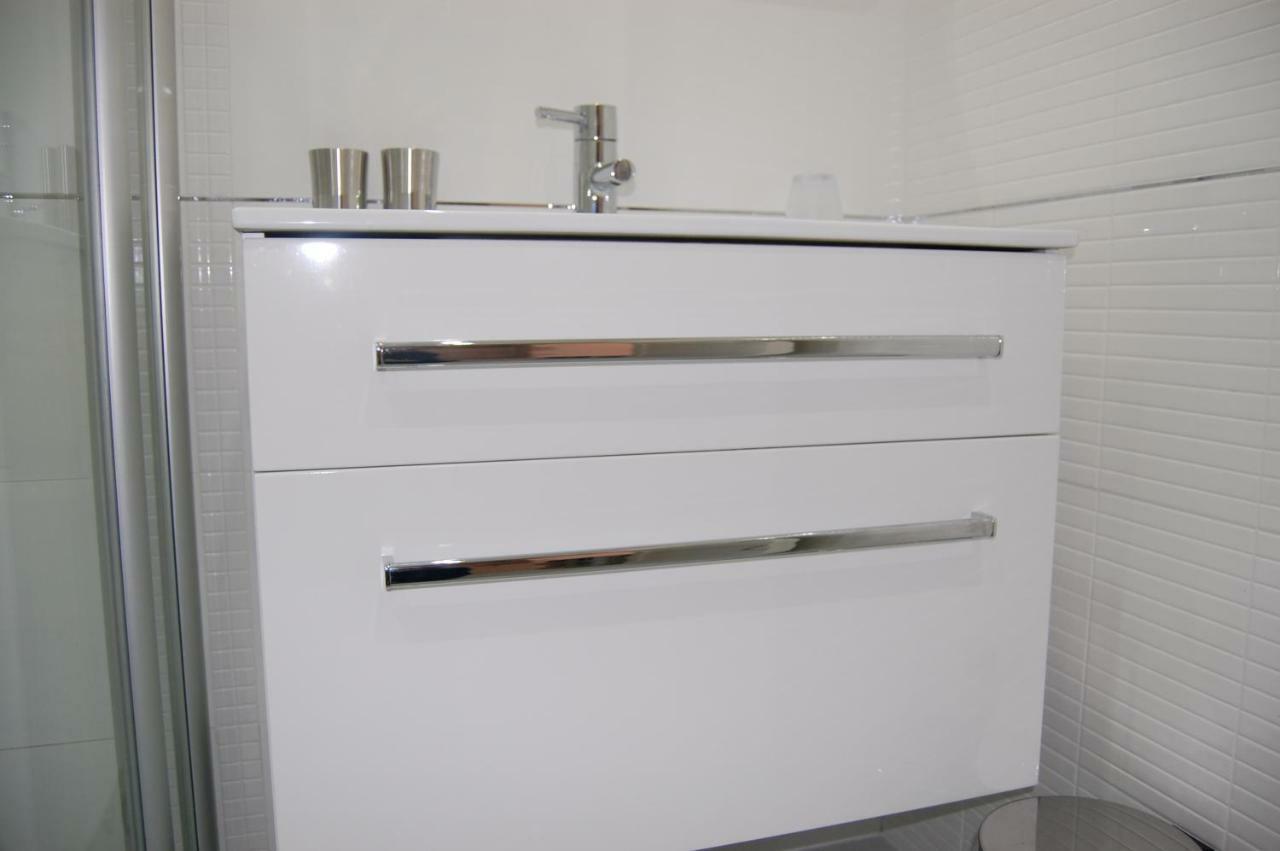 Studio For 2 Adults And 1 Child Apartmán *